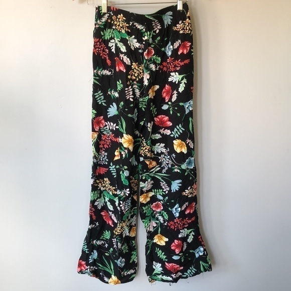 Revamped | wide leg floral high waist pants - Picture 5 of 8